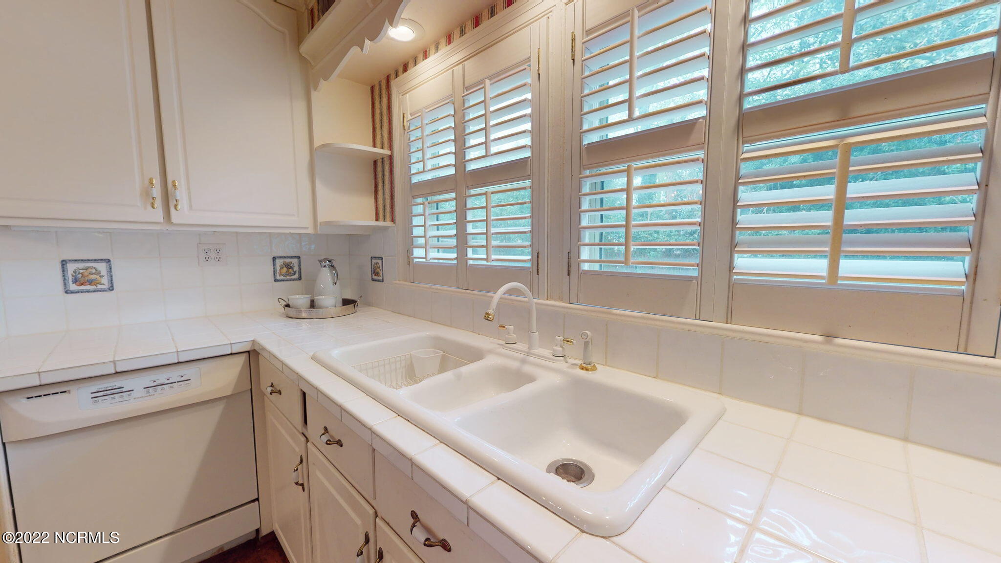 2203 Greenbriar Road Kinston, NC 28501 - Photo 24 of 37 33-web-or-mls-VTP-2203-Greenbrier-Rd-Kin