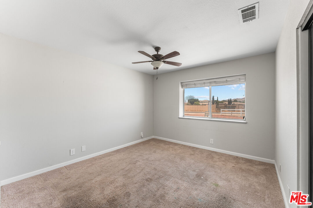 15361 Mondamon Road Apple Valley, CA 92307 - Photo 26 of 56