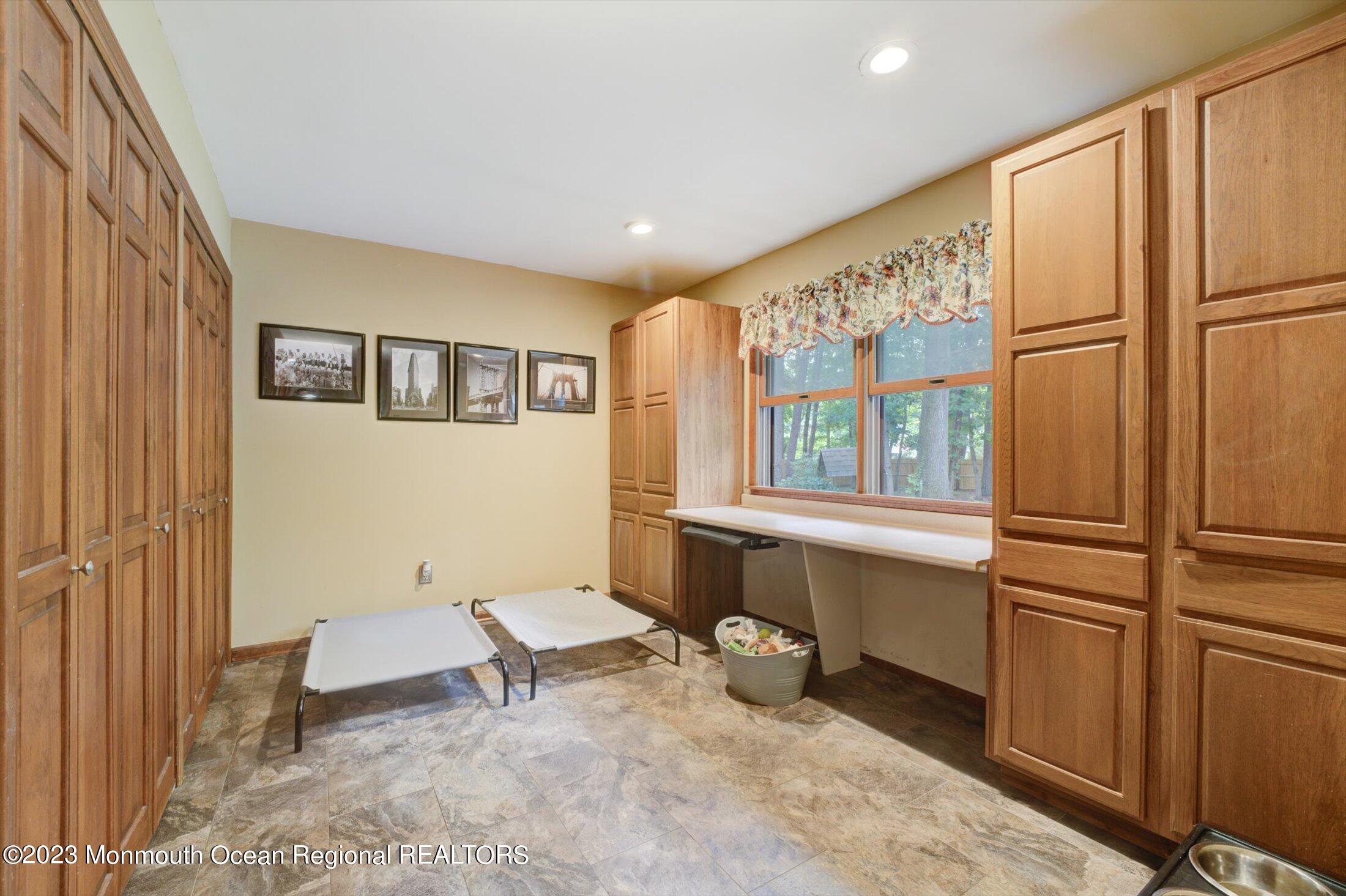 3224 County Rte 547 Manchester Township, NJ 08759 - Photo 20 of 43 Mudroom/Bedroom/Office
