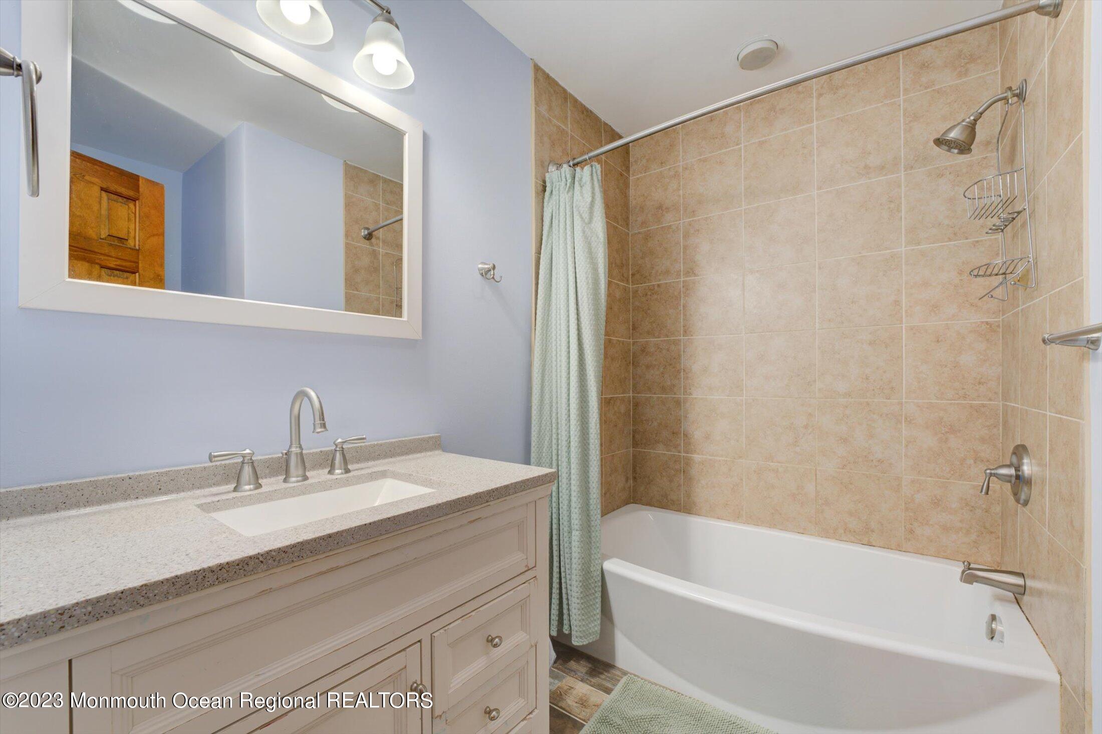 3224 County Rte 547 Manchester Township, NJ 08759 - Photo 29 of 43 Bathroom