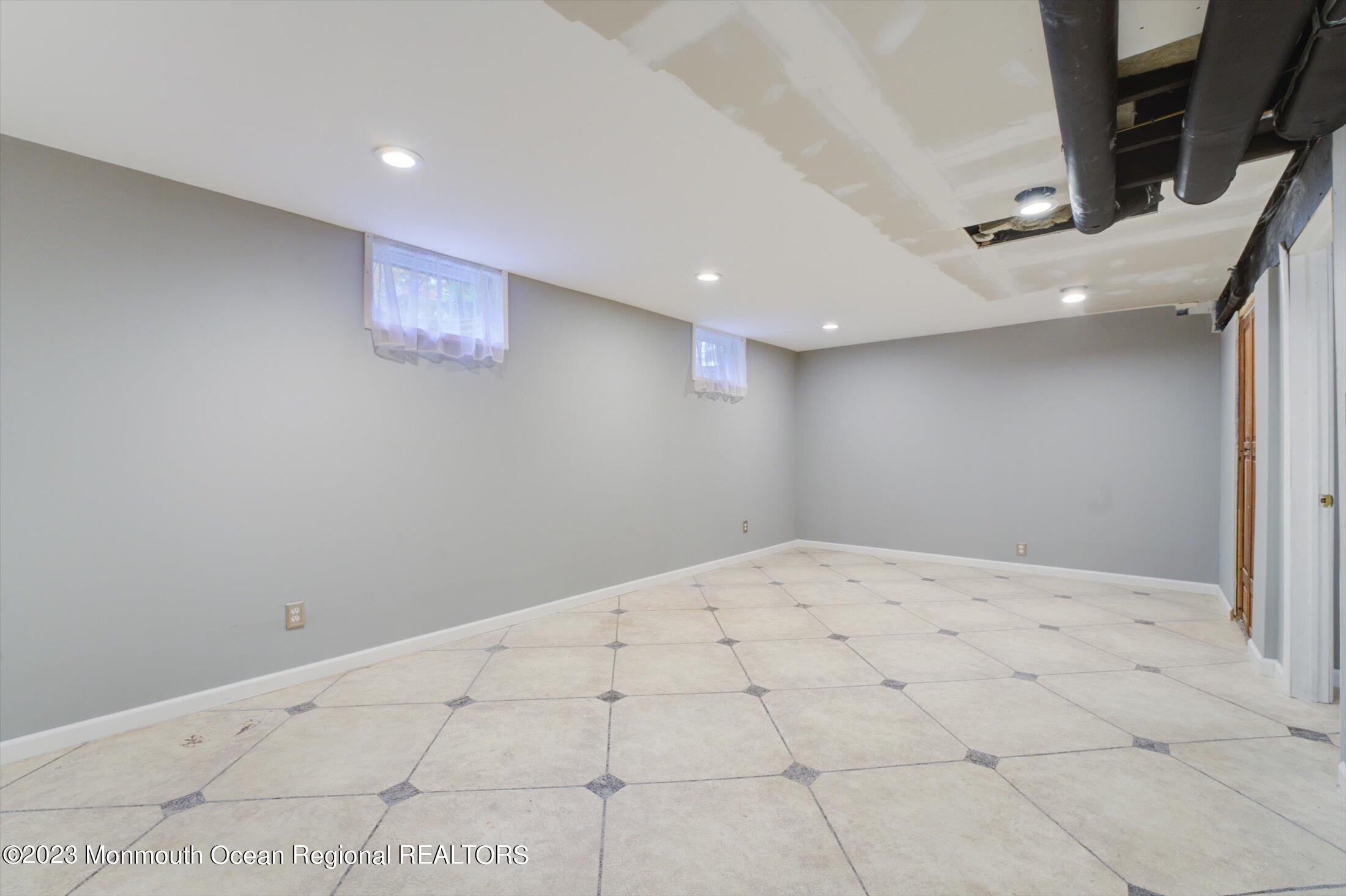 3224 County Rte 547 Manchester Township, NJ 08759 - Photo 34 of 43 Bonus Room/ Basement