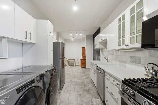 $299,000 | 1404 East 56th Street, Unit 1, Chicago, IL 60637