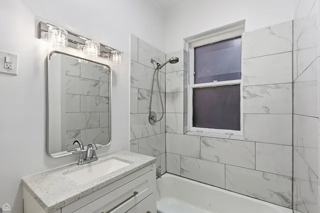 $299,000 | 1404 East 56th Street, Unit 1, Chicago, IL 60637