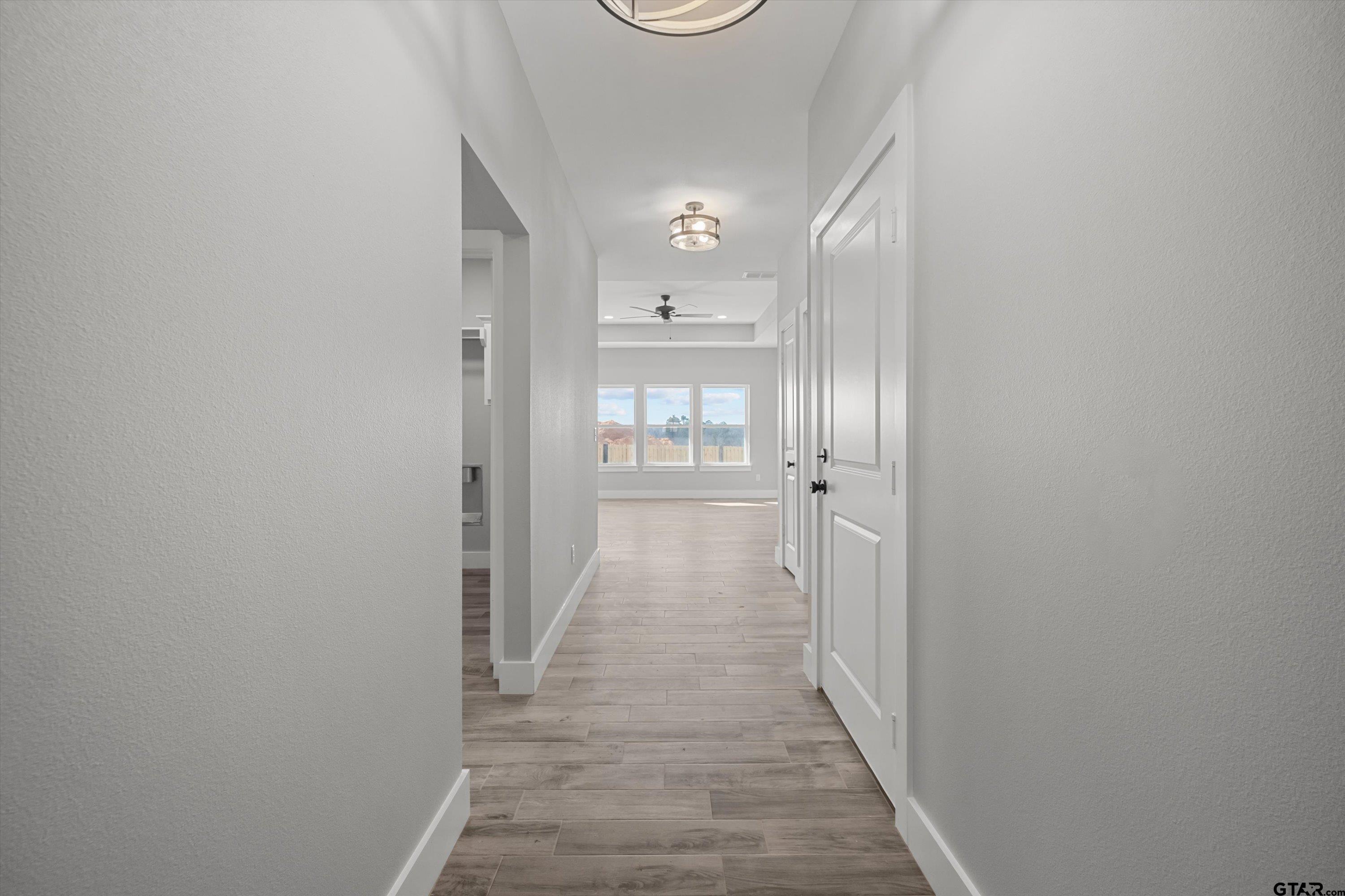 16529 Crossing Circle Lindale, TX 75771 - Photo 6 of 21