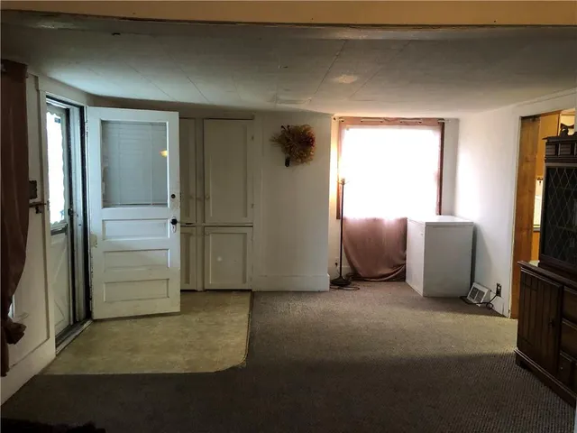 $224,900 | 1 South Main Street, Fairchance, PA 15436