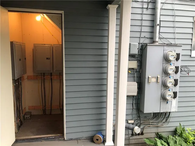 $224,900 | 1 South Main Street, Fairchance, PA 15436