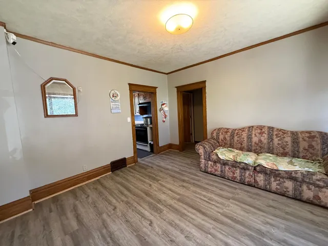 $239,900 | 1308 East Avenue, Worthington, MN 56187