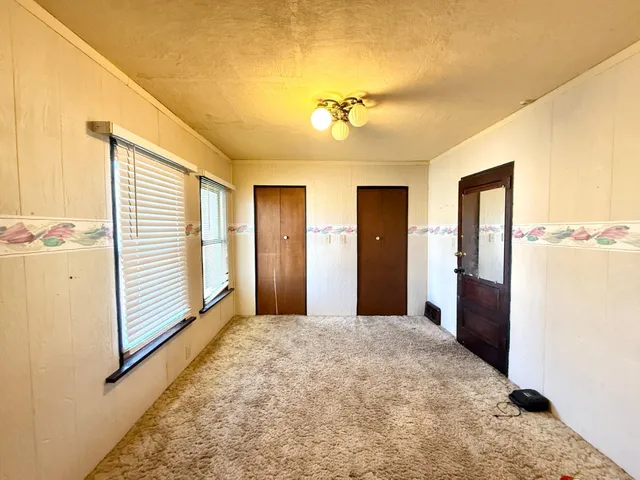 $239,900 | 1308 East Avenue, Worthington, MN 56187