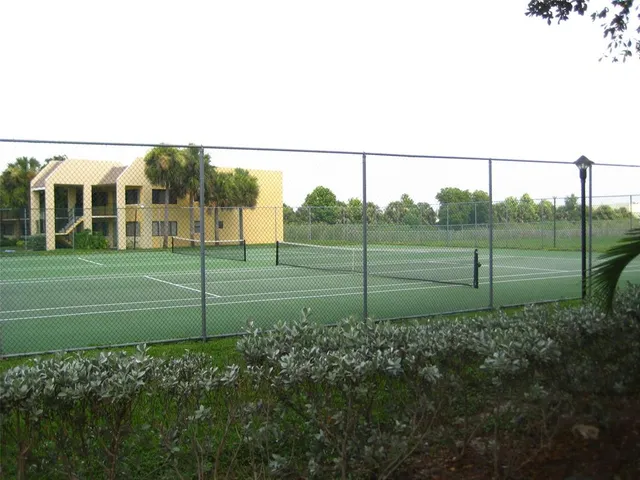 $1,700 | 1529 Meadows Circle, Boynton Beach, FL 33436