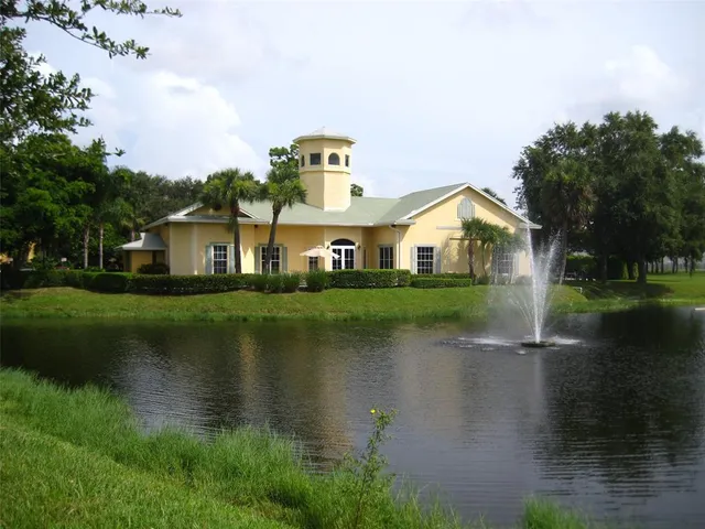 $1,700 | 1529 Meadows Circle, Boynton Beach, FL 33436