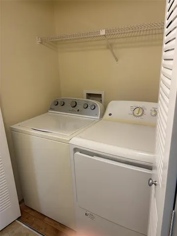 $1,700 | 1529 Meadows Circle, Boynton Beach, FL 33436