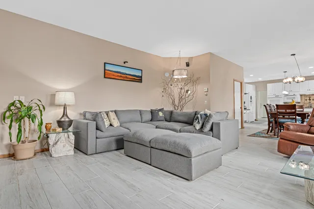 $4,500 | 14217 Footbridge Way, Apple Valley, MN 55124