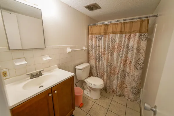 $1,100 | 2325 West Pensacola Street, Unit 155, Tallahassee, FL 32304
