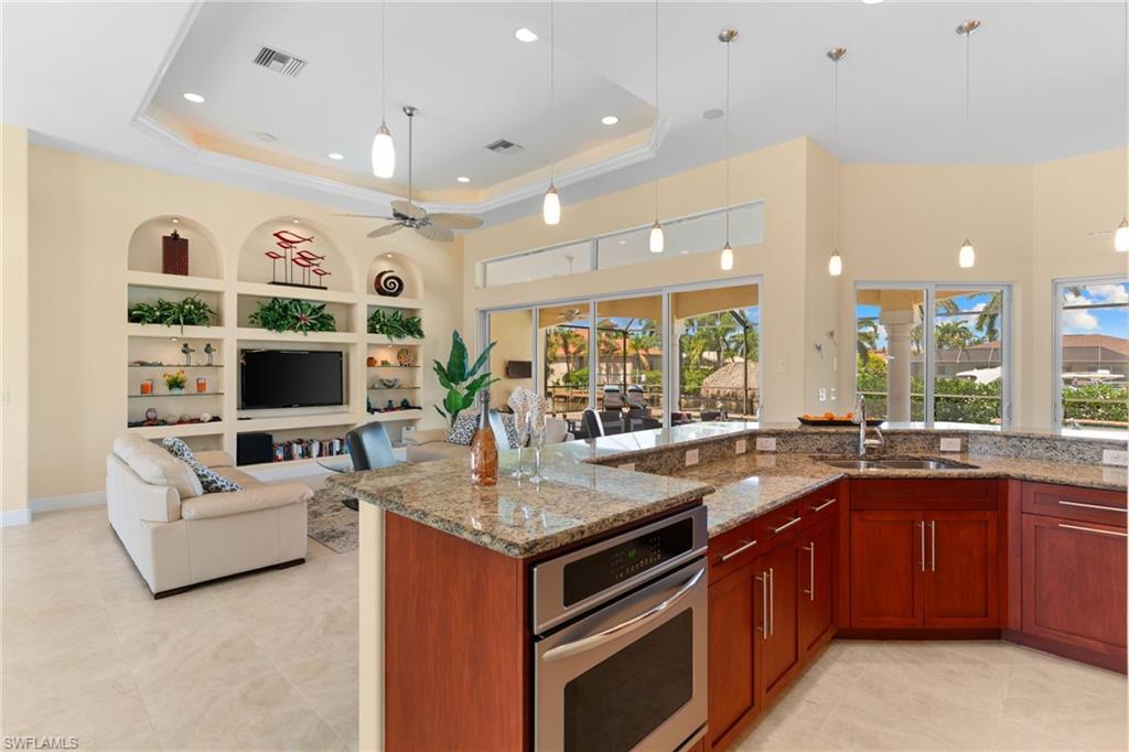 3522 Southeast 19th Avenue Cape Coral, FL 33904 - Photo 12 of 48