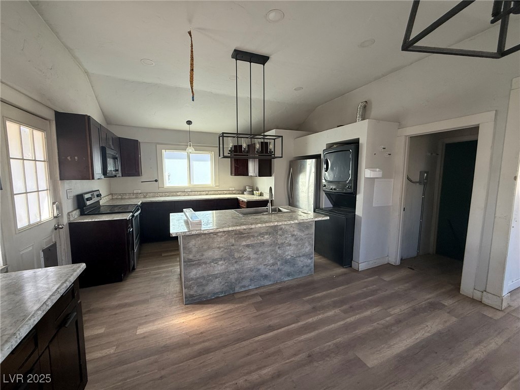 2295 North Street Ely, NV 89301 - Photo 2 of 8