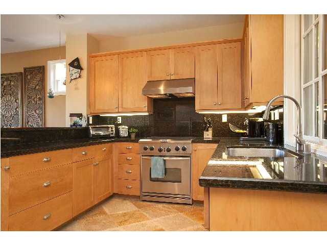 124 West Jason Street Encinitas, CA 92024 - Photo 5 of 25