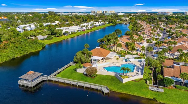$995,000 | 3733 Cape Pointe Circle, Jupiter, FL 33477