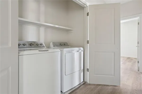 $1,850 | 32 Ashton Cox Drive, Unit A, Gretna, LA 70053