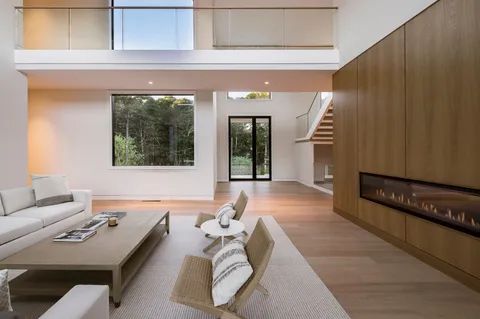 $8,995,000 | 204 Head Of Pond Road, Water Mill, NY 11976