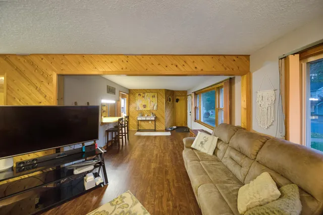 $245,000 | 23968 1st Avenue, Siren, WI 54872