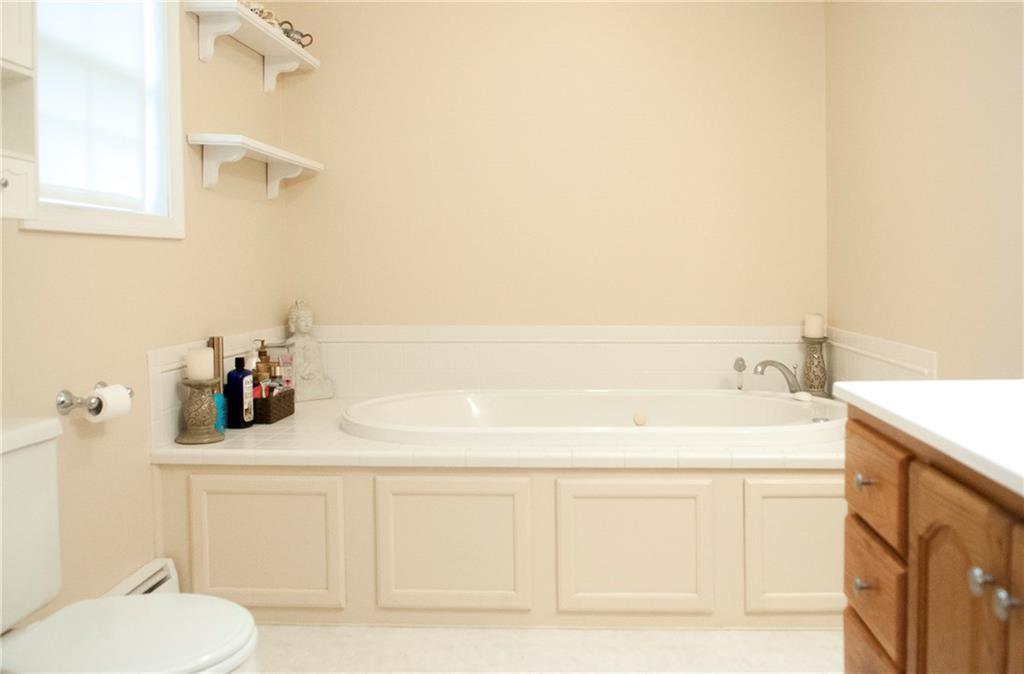 78 Emerys Bridge Road South Berwick, ME 03908 - Photo 12 of 20 Relax in the master bath