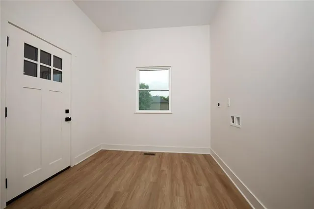 $475,000 | 3200 Junction Drive, Harrisonville, MO 64701