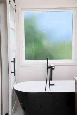 $475,000 | 3200 Junction Drive, Harrisonville, MO 64701