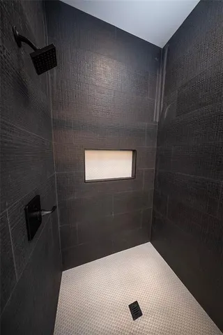 $475,000 | 3200 Junction Drive, Harrisonville, MO 64701