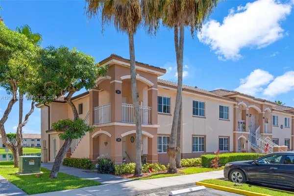 $2,000 | 1261 Southeast 27th Street, Unit 201, Homestead, FL 33035