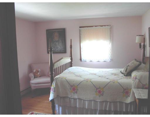167 Kibbe Road East Longmeadow, MA 01028 - Photo 14 of 18 Gallery Image 14