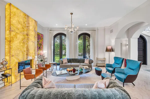 $25,000,000 | 4955 Southwest 83rd Street, Miami, FL 33143
