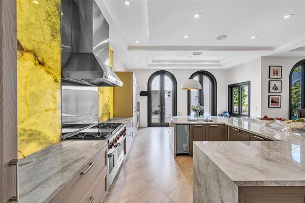 $25,000,000 | 4955 Southwest 83rd Street, Miami, FL 33143