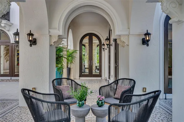 $25,000,000 | 4955 Southwest 83rd Street, Miami, FL 33143