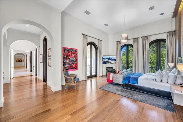 $25,000,000 | 4955 Southwest 83rd Street, Miami, FL 33143
