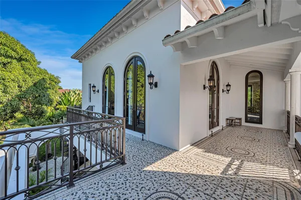 $25,000,000 | 4955 Southwest 83rd Street, Miami, FL 33143