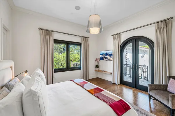 $25,000,000 | 4955 Southwest 83rd Street, Miami, FL 33143