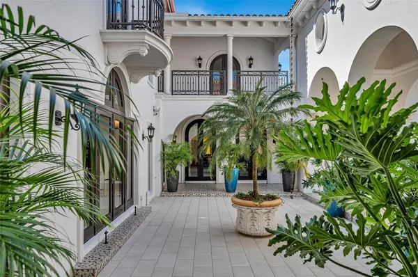 $25,000,000 | 4955 Southwest 83rd Street, Miami, FL 33143
