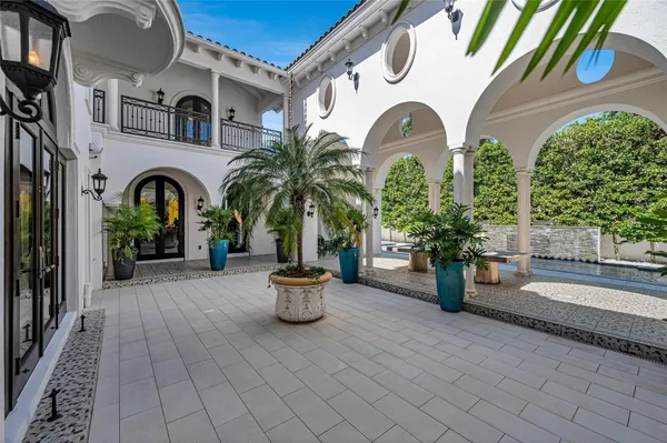 $25,000,000 | 4955 Southwest 83rd Street, Miami, FL 33143