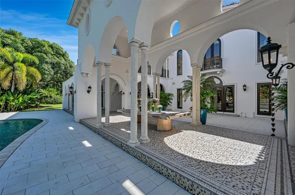 $25,000,000 | 4955 Southwest 83rd Street, Miami, FL 33143