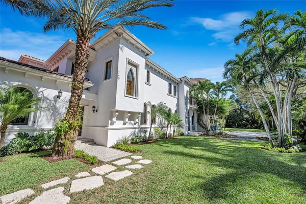 $25,000,000 | 4955 Southwest 83rd Street, Miami, FL 33143