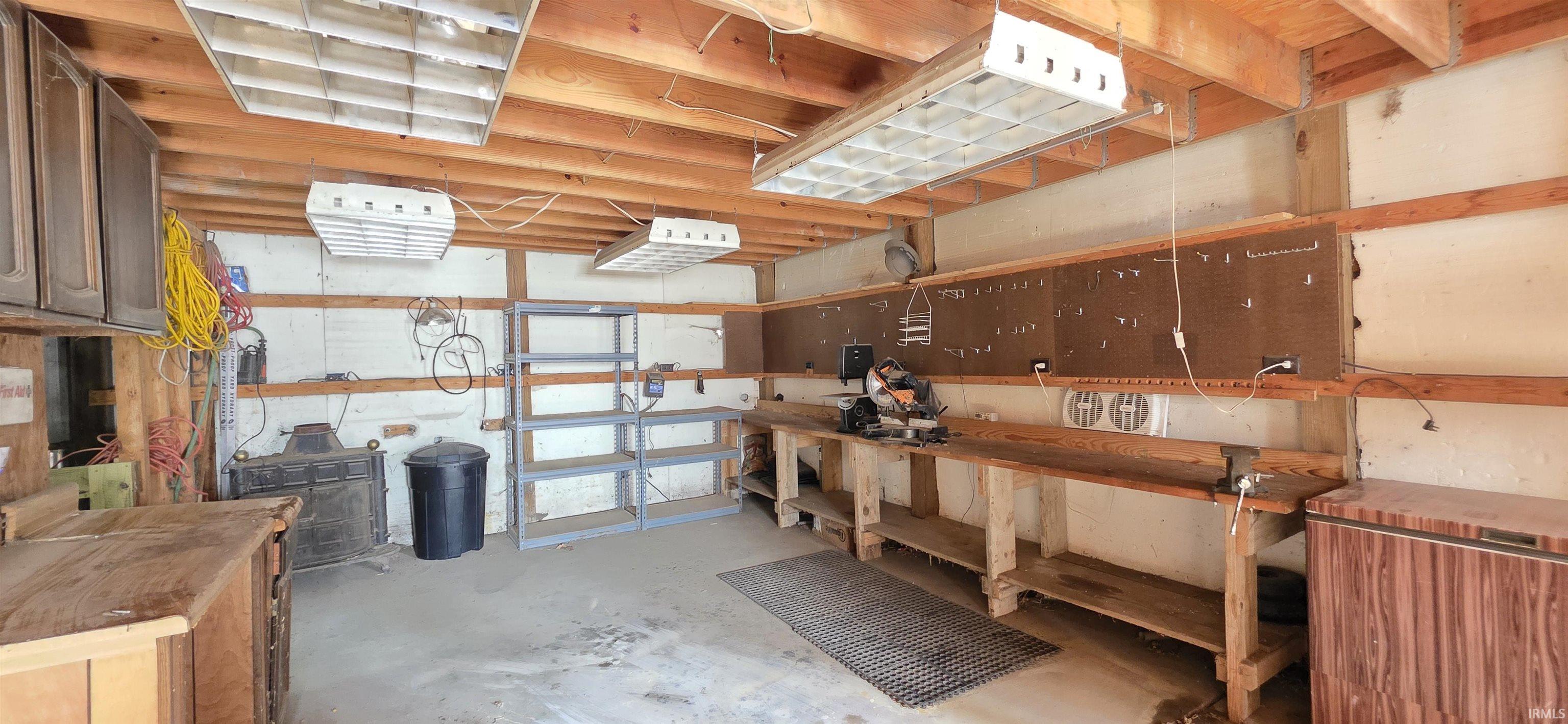 10335 Wayne Trace Fort Wayne, IN 46816 - Photo 30 of 36