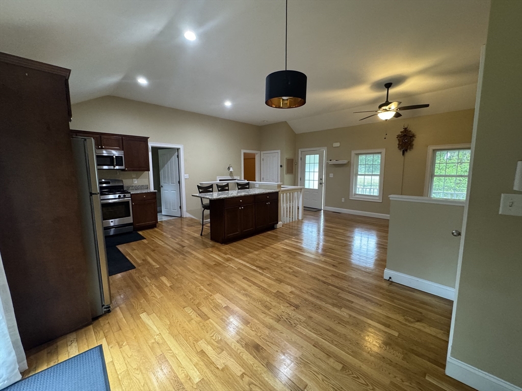 112 High Street Carver, MA 02330 - Photo 9 of 25