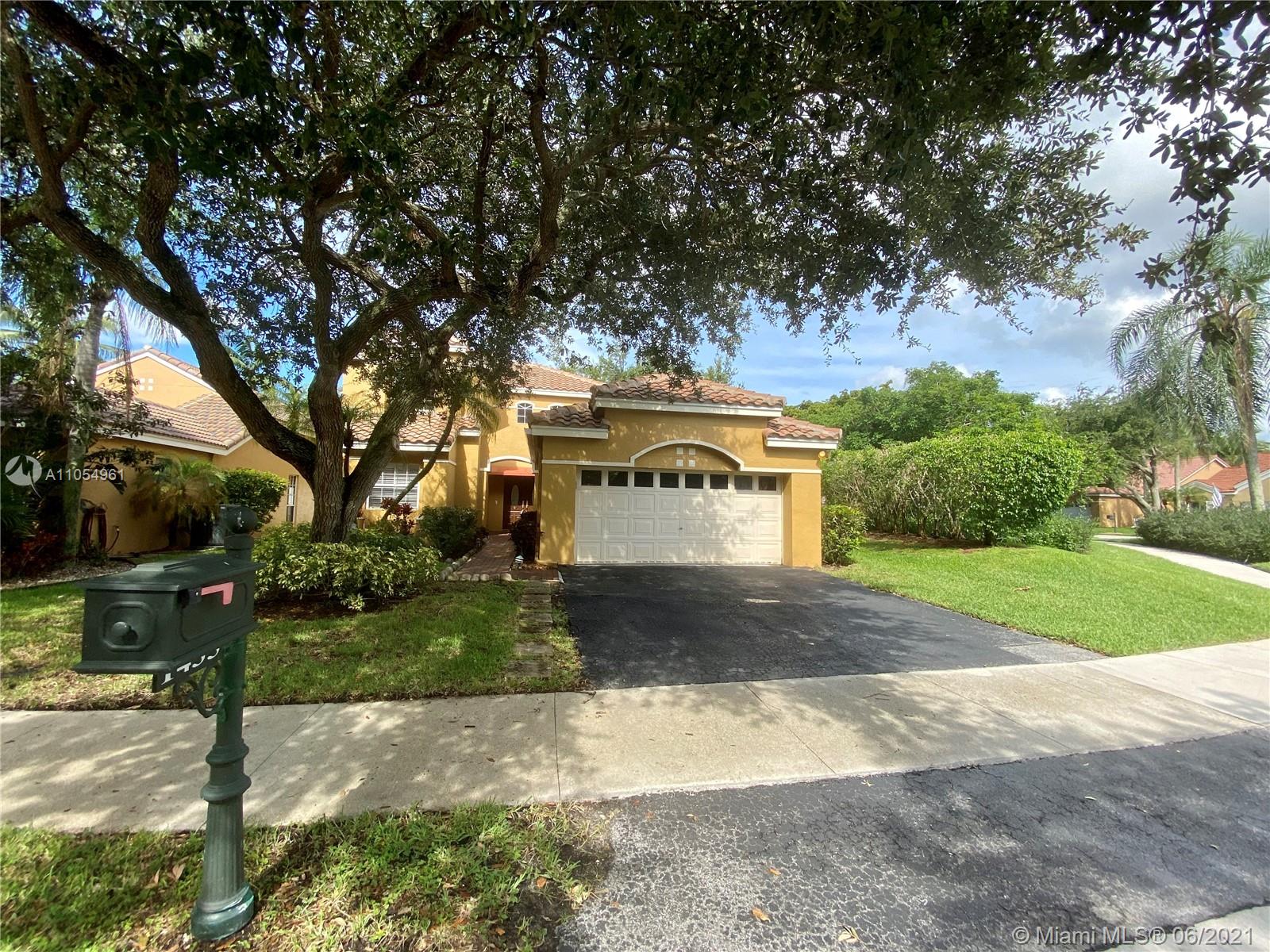 1435 Seabay Road Weston, FL 33326 - Photo 1 of 34 Gallery Image 1