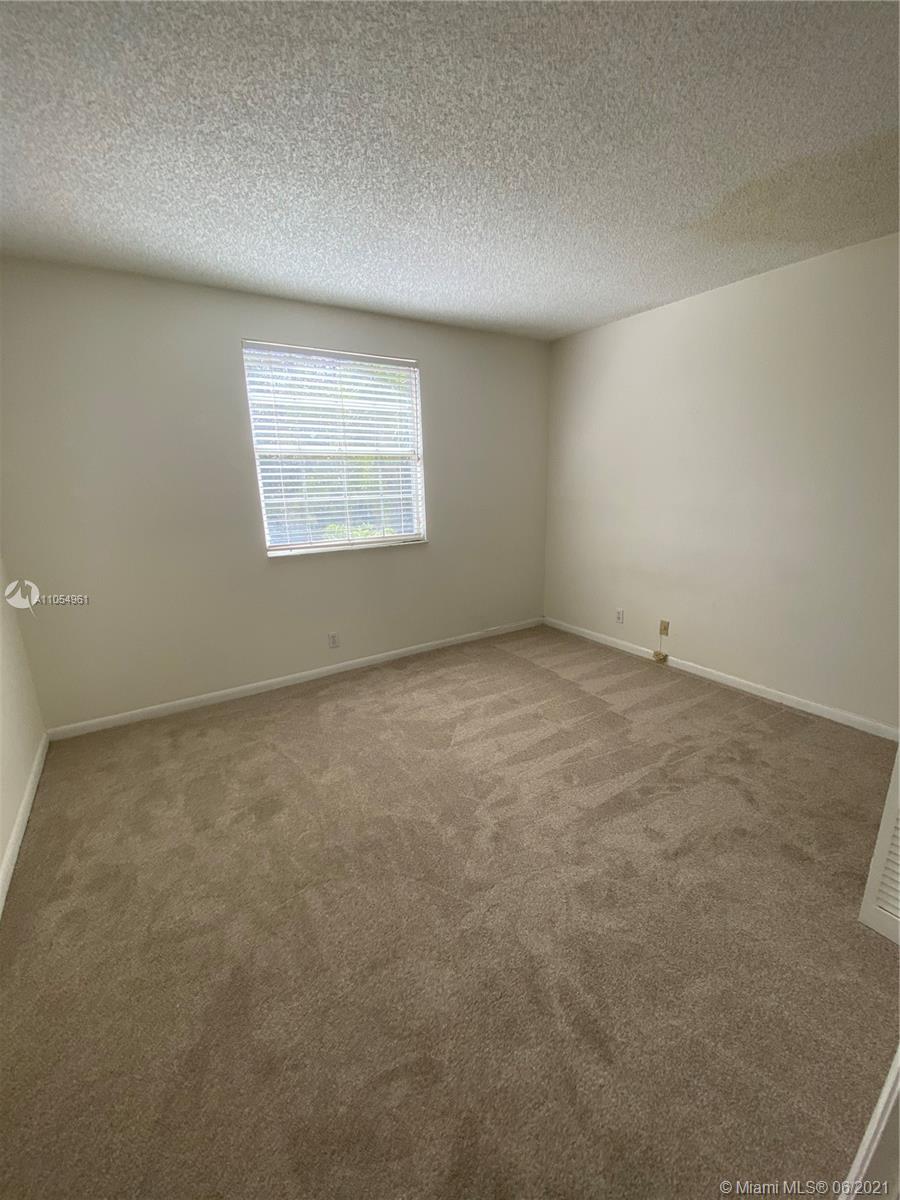 1435 Seabay Road Weston, FL 33326 - Photo 22 of 34 Gallery Image 22