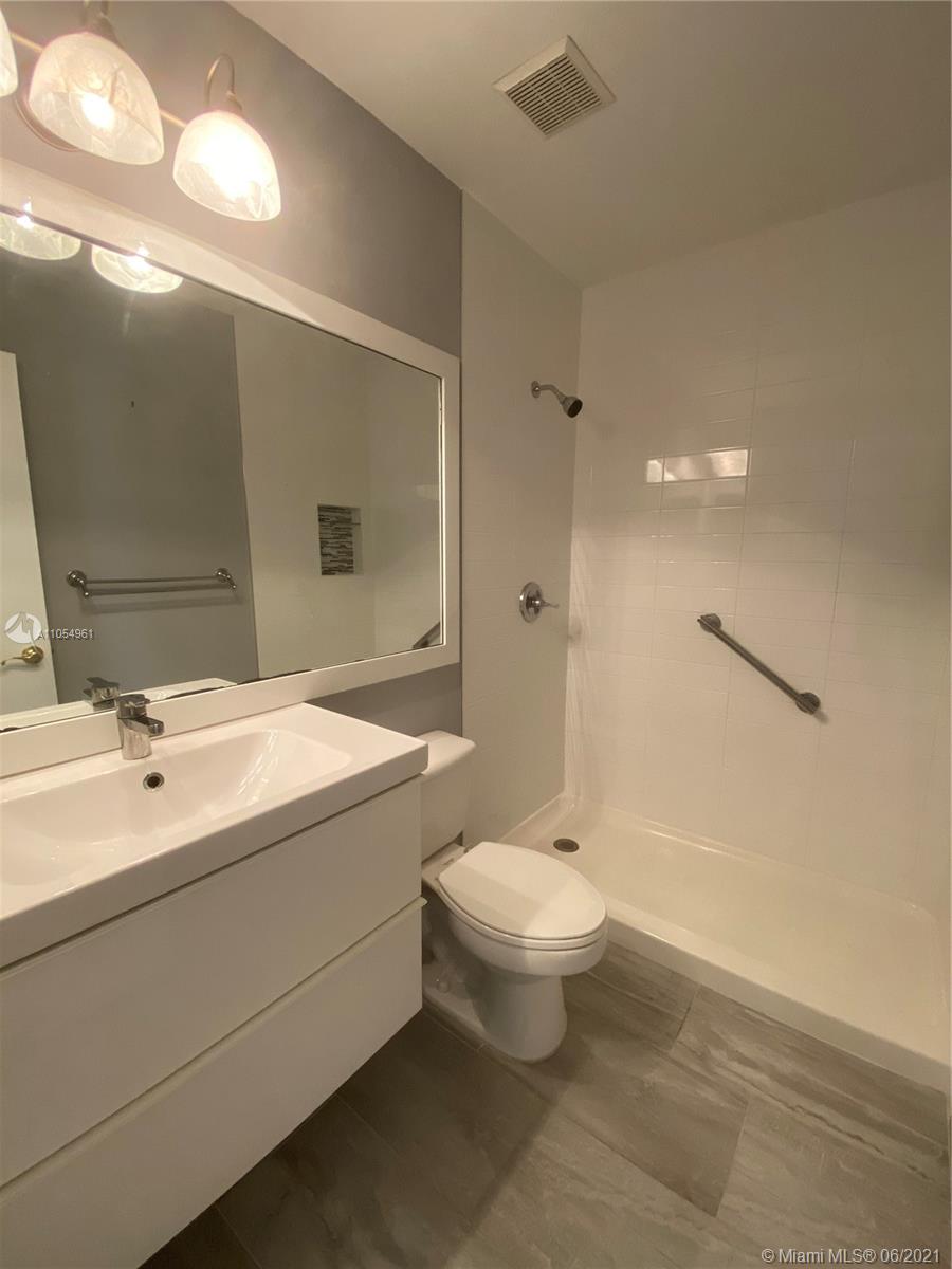 1435 Seabay Road Weston, FL 33326 - Photo 23 of 34 Gallery Image 23