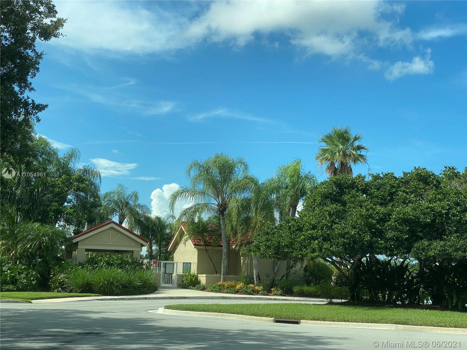 1435 Seabay Road Weston, FL 33326 - Photo 32 of 34 Gallery Image 32