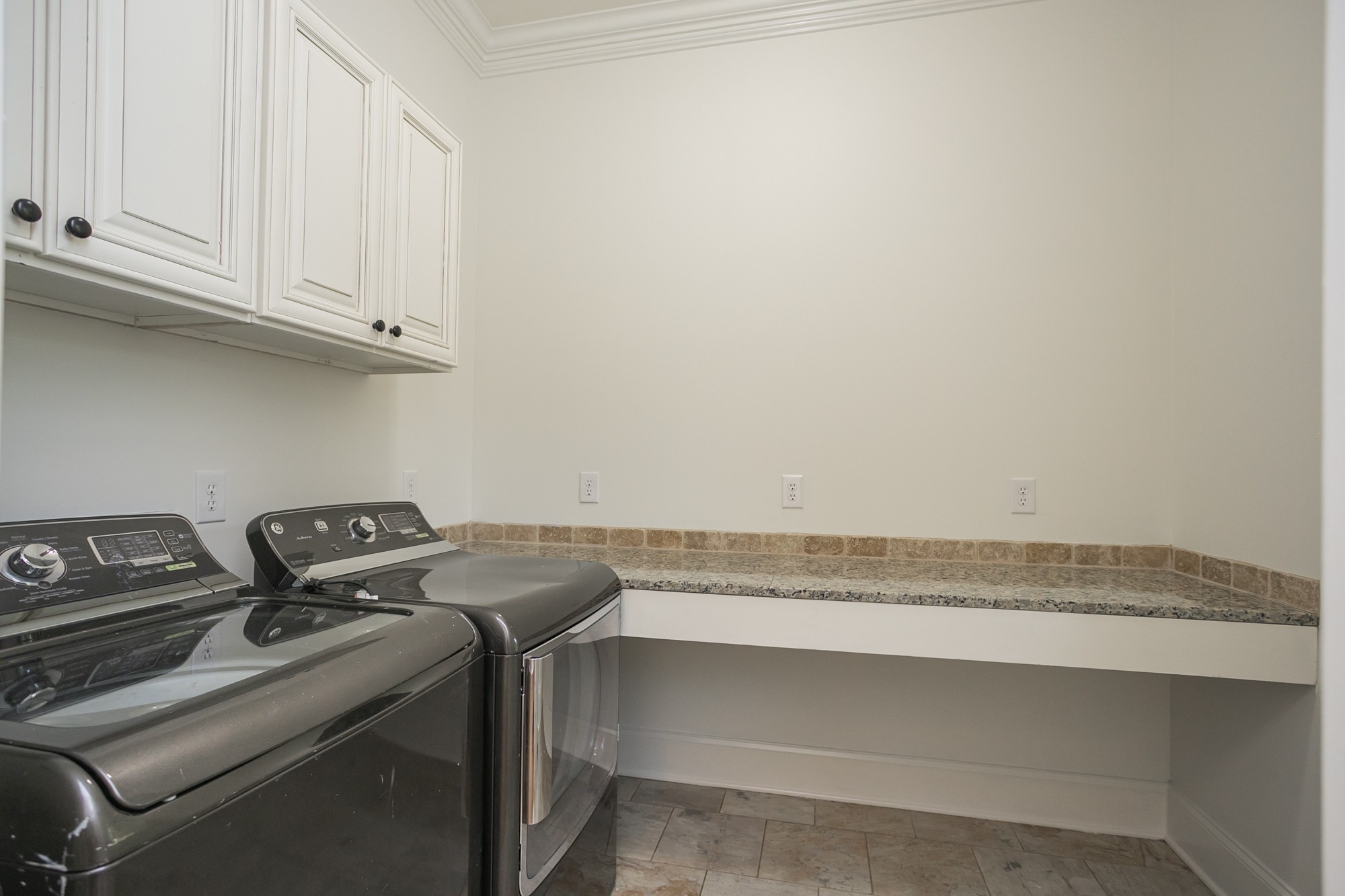 144 Alton Road Nashville, TN 37205 - Photo 19 of 46