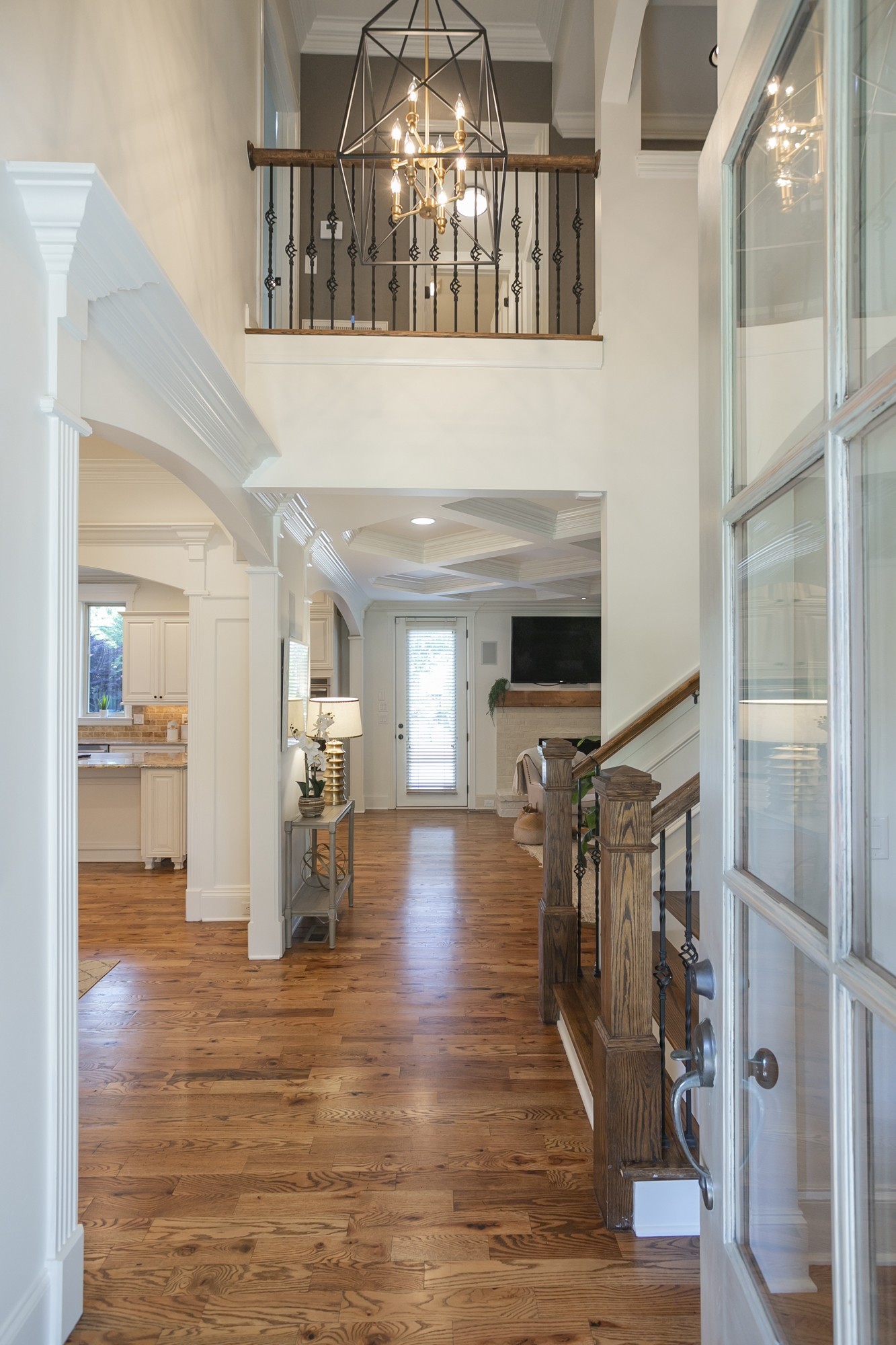 144 Alton Road Nashville, TN 37205 - Photo 5 of 46