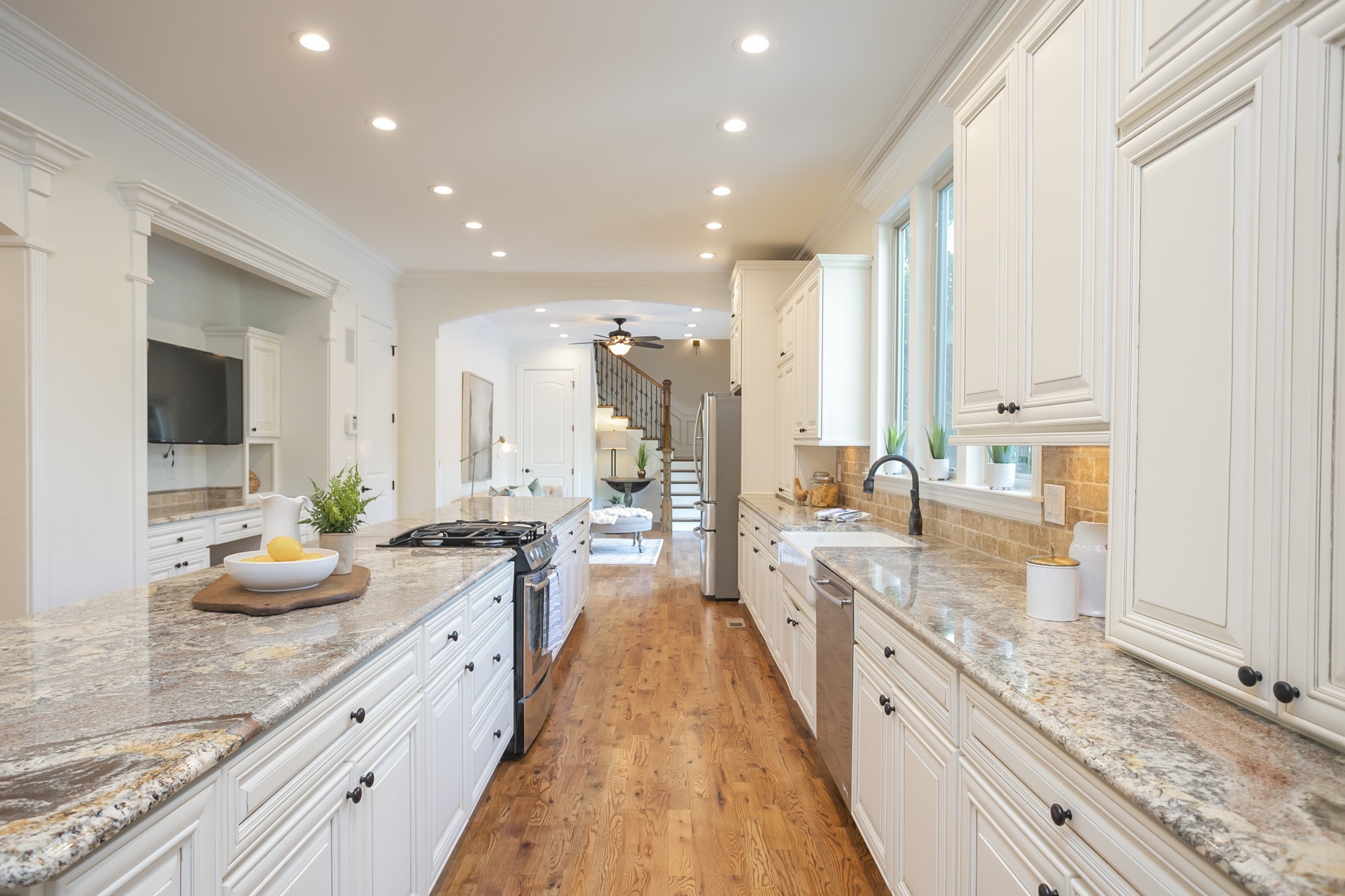 144 Alton Road Nashville, TN 37205 - Photo 10 of 46