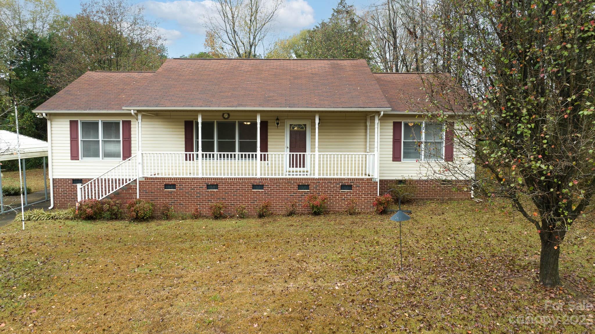 835 Reese Road Rock Hill, SC 29730 - Photo 2 of 29 Gallery Image 2